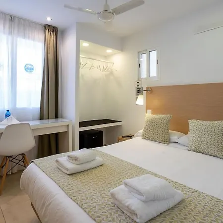 Bonany Hostel *